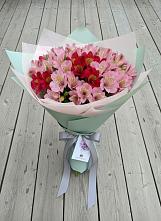 Букет цветов из:  Альстромерии в Сурхахи