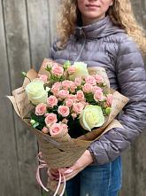 Букет цветов из:  Розы #REPLACE_PRED# Сурхахи