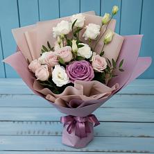 Букет цветов из:  Розы и Лизиантусы в Сурхахи
