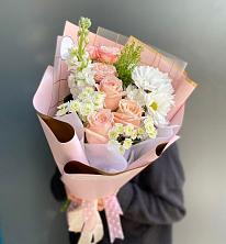 Букет цветов из:  Хризантемы и Розы в Сурхахи