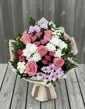 Букет цветов из:  Альстромерии, Гвоздики, Розы и Хризантемы в Сурхахи