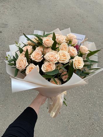Букет Кремовые розы Латте в Сурхахи
