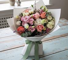 Букет цветов из:  Розы, Лизиантусы и Гвоздики в Сурхахи